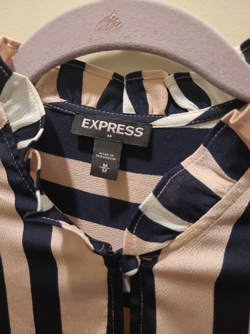 Express Womens Medium Pink/black Striped Button Up Blouse Long Sleeve - Picture 4 of 11